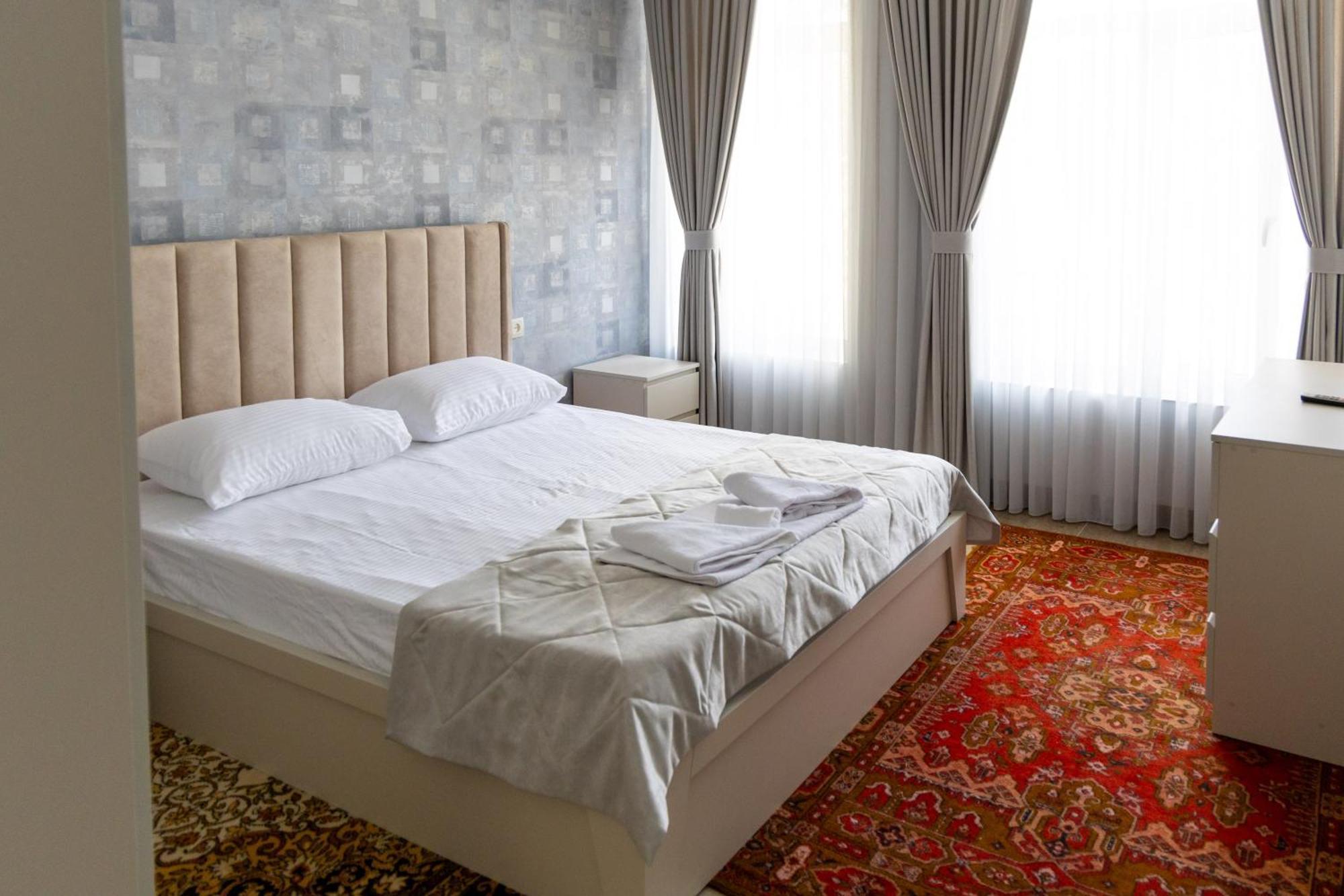 Gladzor Hotel Eksteriør billede